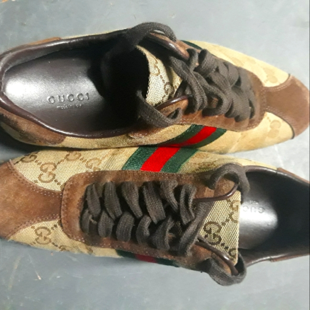 Gucci original logo print women's tie up sneaker